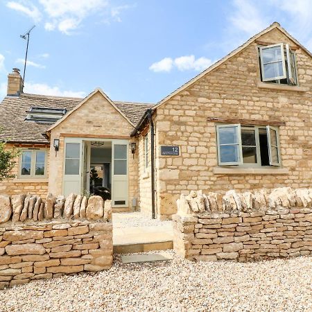 12 Manor Farm Close 킹햄 외부 사진