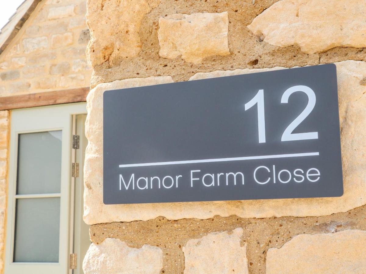 12 Manor Farm Close 킹햄 외부 사진